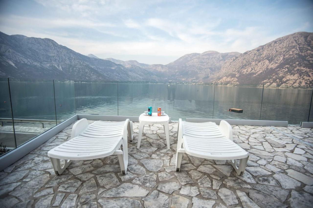 Modern Waterfront 3-Bed Apartment Donja Kostanjica 外观 照片